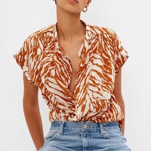 NWT Gap Rust Tiger Print Shirred Button-Front Shirt